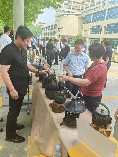 e0fe7a0294f1317b06f1e901e5c1984